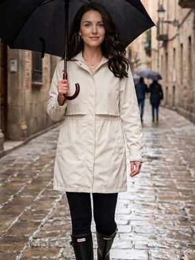 Cupcakes and Cashmere Kiernan White Hooded Draw String Parka Jacket Size S